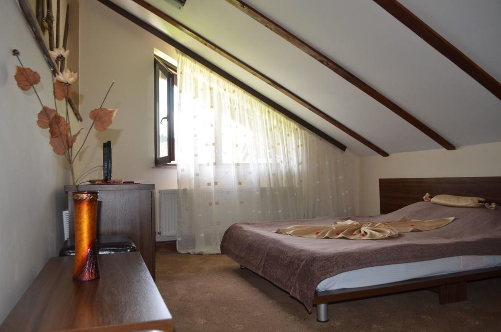 Magic Club Hotel บุชเตนี ภายนอก รูปภาพ
