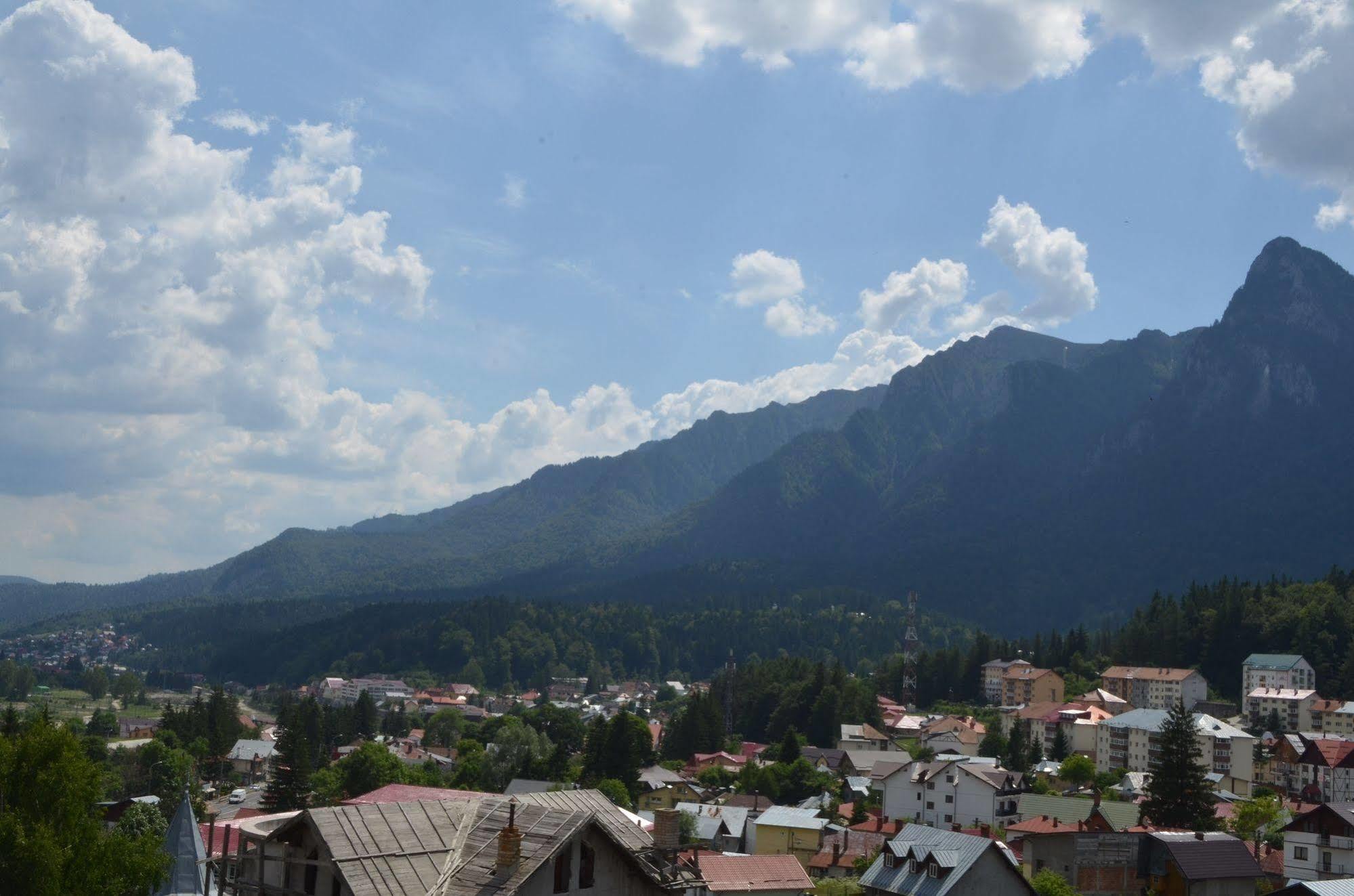 Magic Club Hotel บุชเตนี ภายนอก รูปภาพ