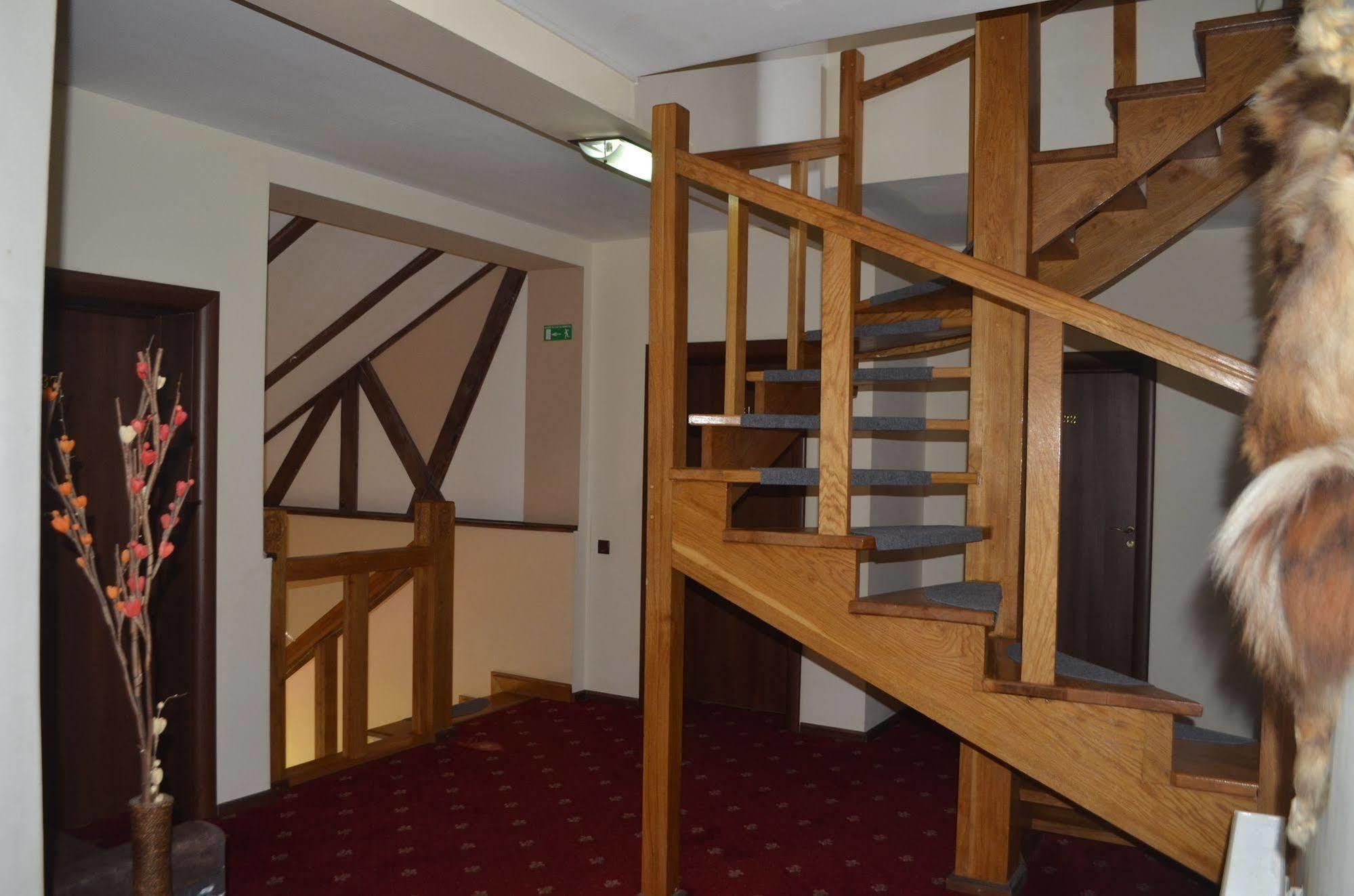 Magic Club Hotel บุชเตนี ภายนอก รูปภาพ